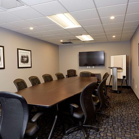Best Western Plus East Side Saskatoon Exterior photo