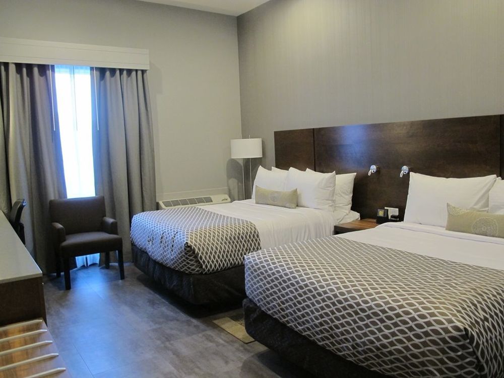 Best Western Plus East Side Saskatoon Room photo