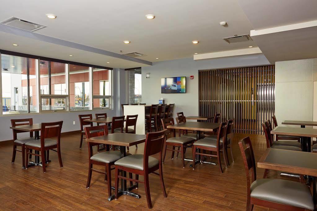 Best Western Plus East Side Saskatoon Exterior photo